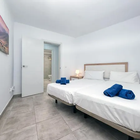 Ferienhaus Luxury Next To The Beach-playa Roca *
