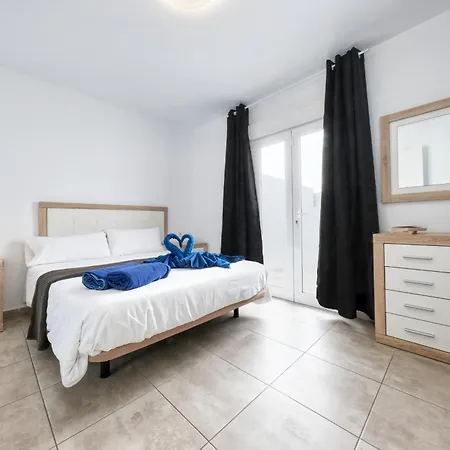 Luxury Next To The Beach-playa Roca *