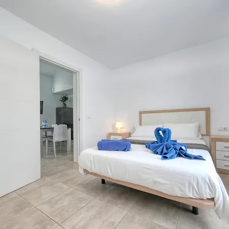 Luxury Next To The Beach-playa Roca Costa Teguise